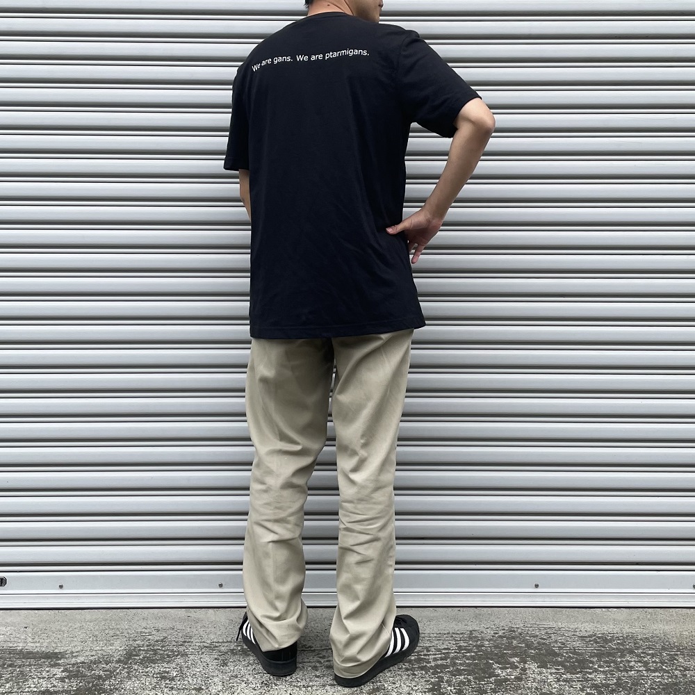 adidasコラボTシャツ(黒×白ロゴ)